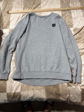 Under Armour Gray Crewneck Sweatshirt - Small Logo